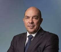 1 Blue Cropped Flipped Graham Piggott